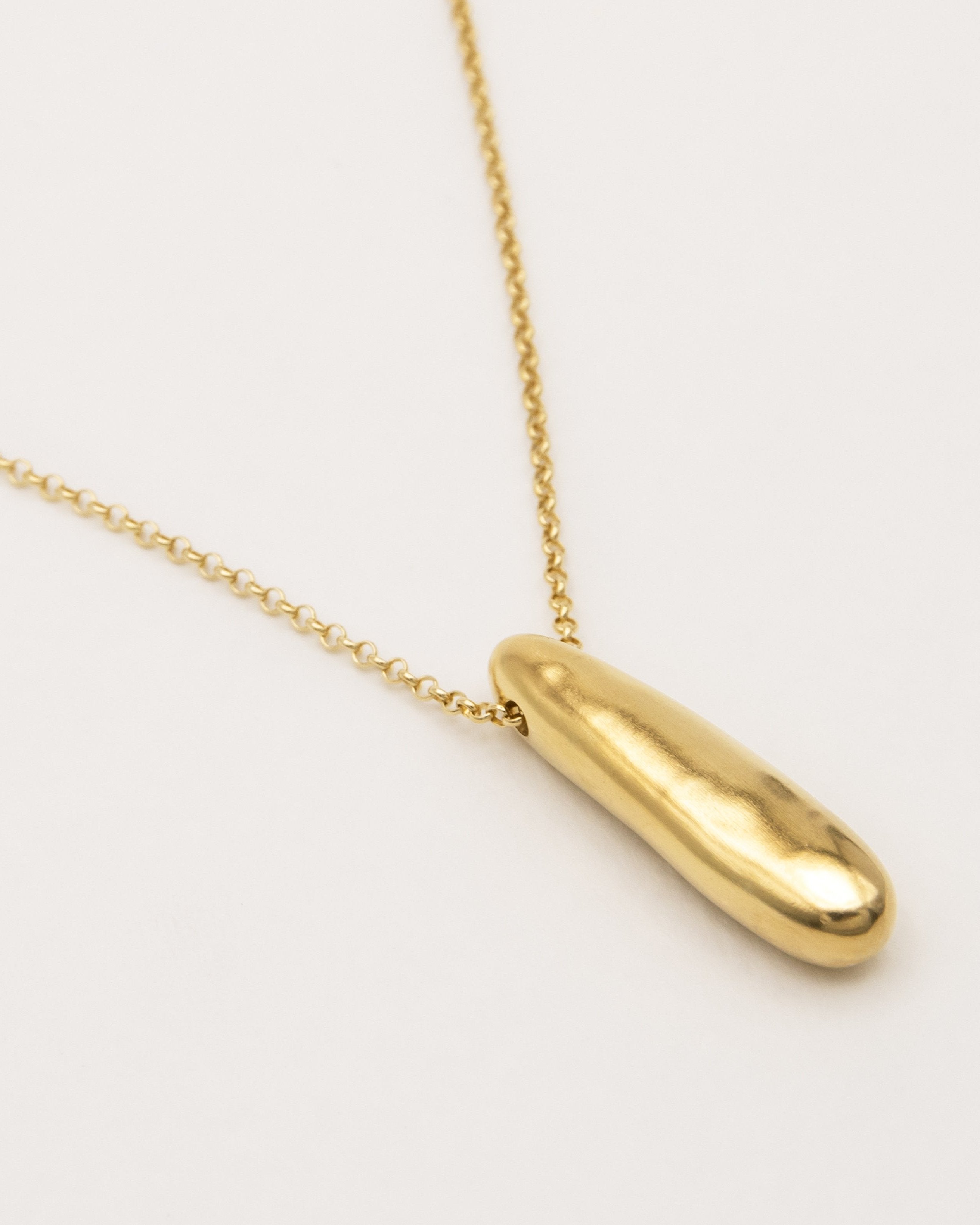 Manaca necklace - Carolina de Barros