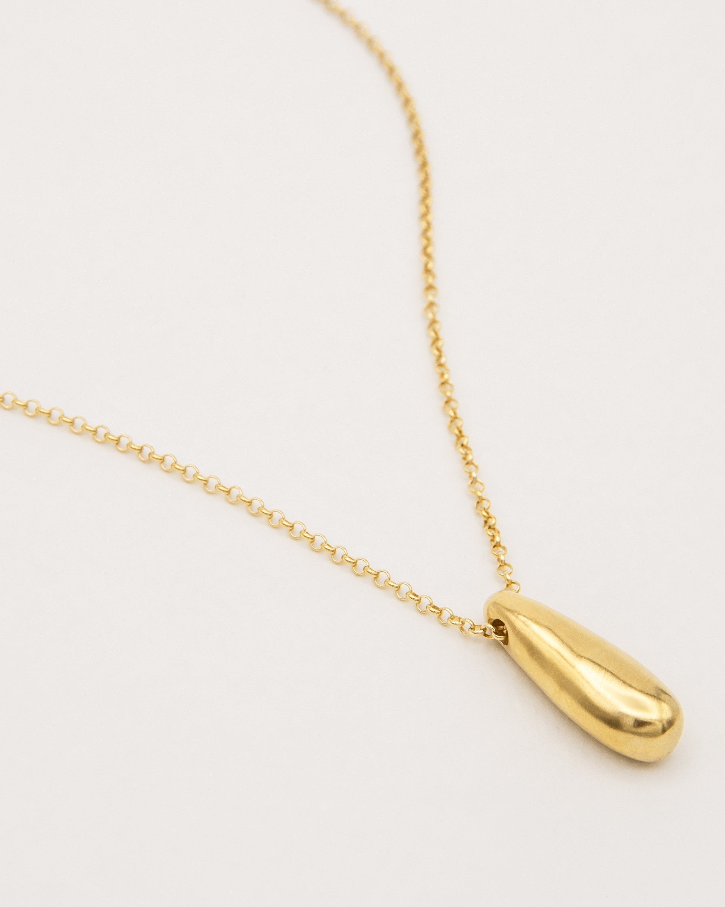 Manaca necklace - Carolina de Barros