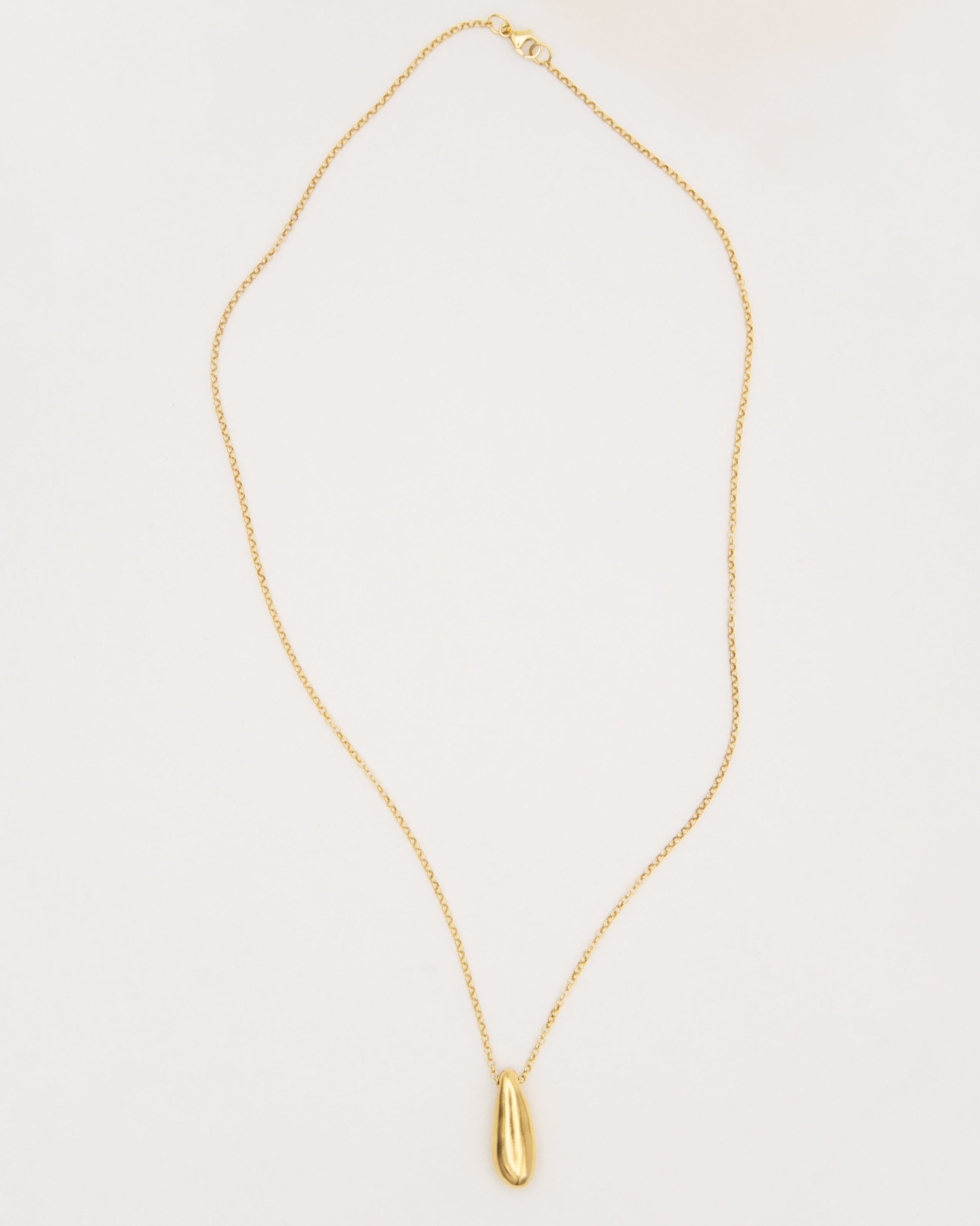 Manaca necklace - Carolina de Barros