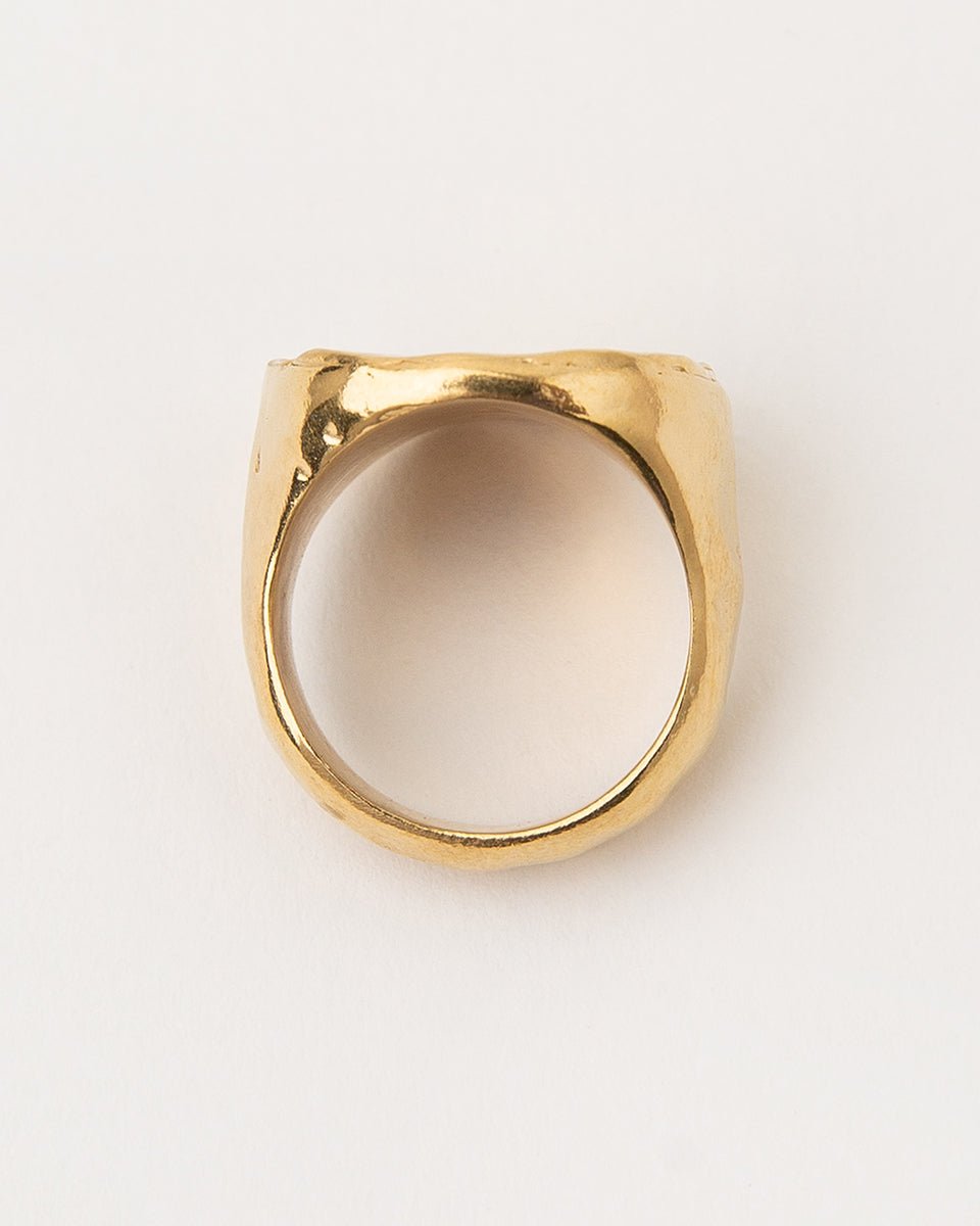 Carolina de Barros Jewellery Areia Round Signet ring