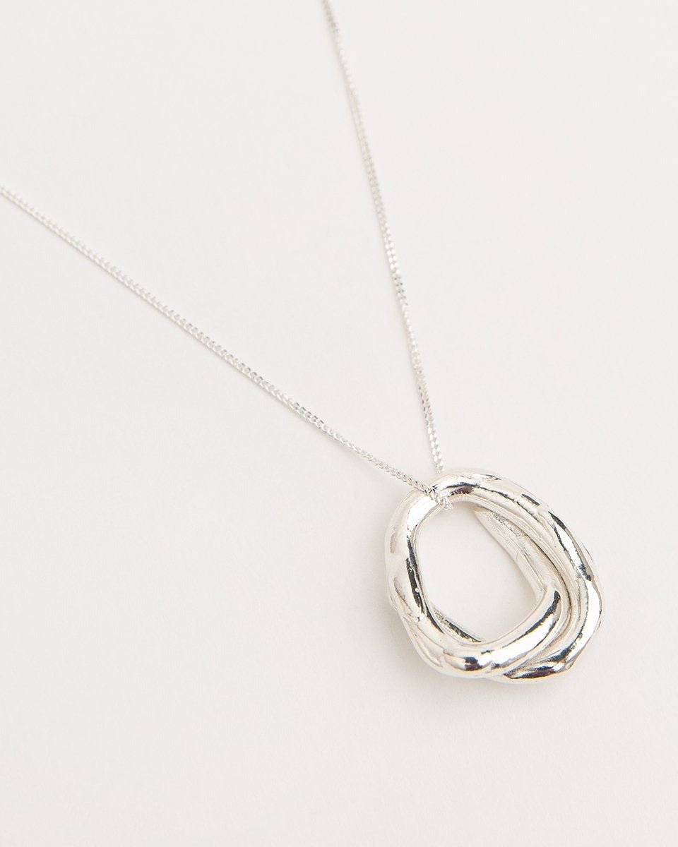 Carolina de Barros Jewellery Corda necklace