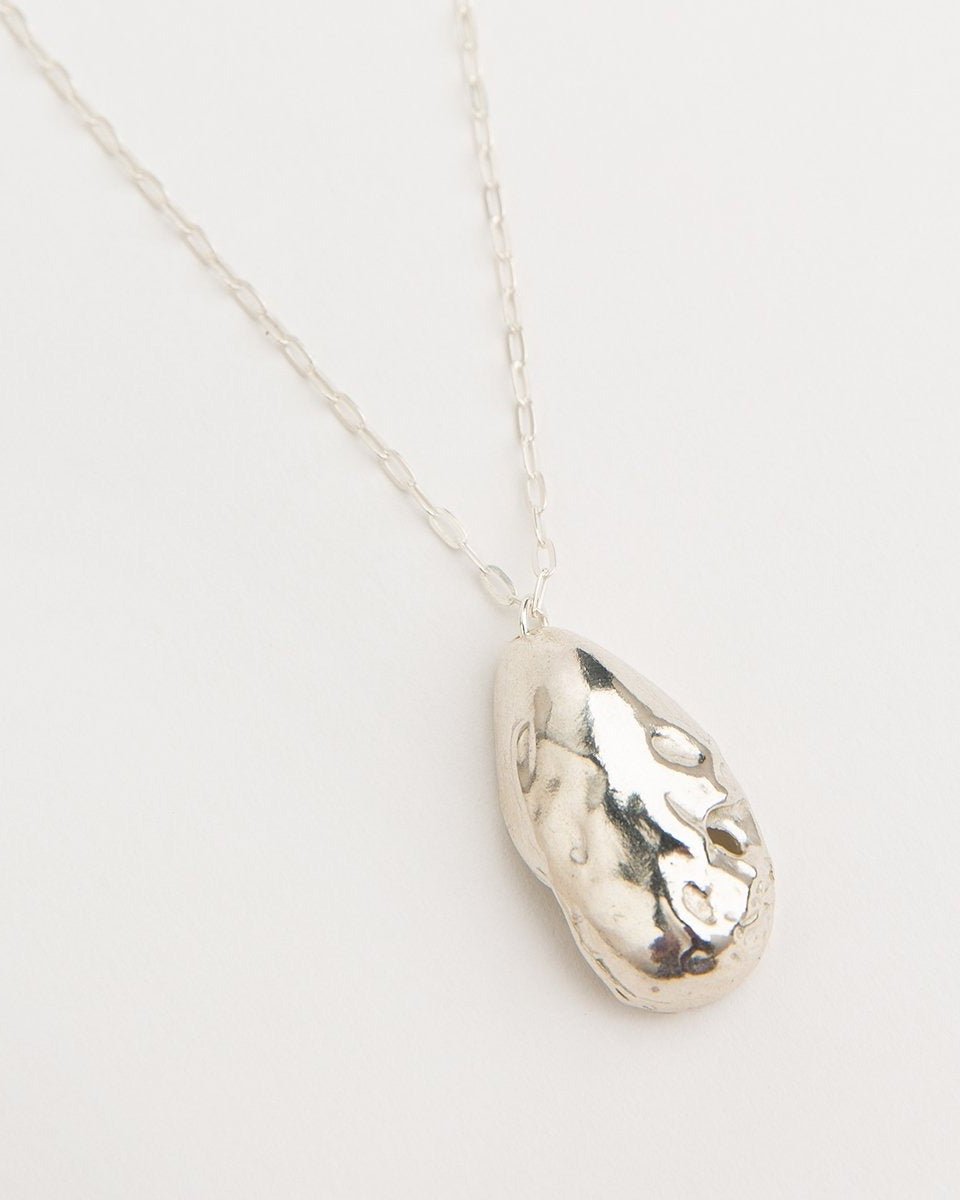 Carolina de Barros Jewellery Jumonia necklace