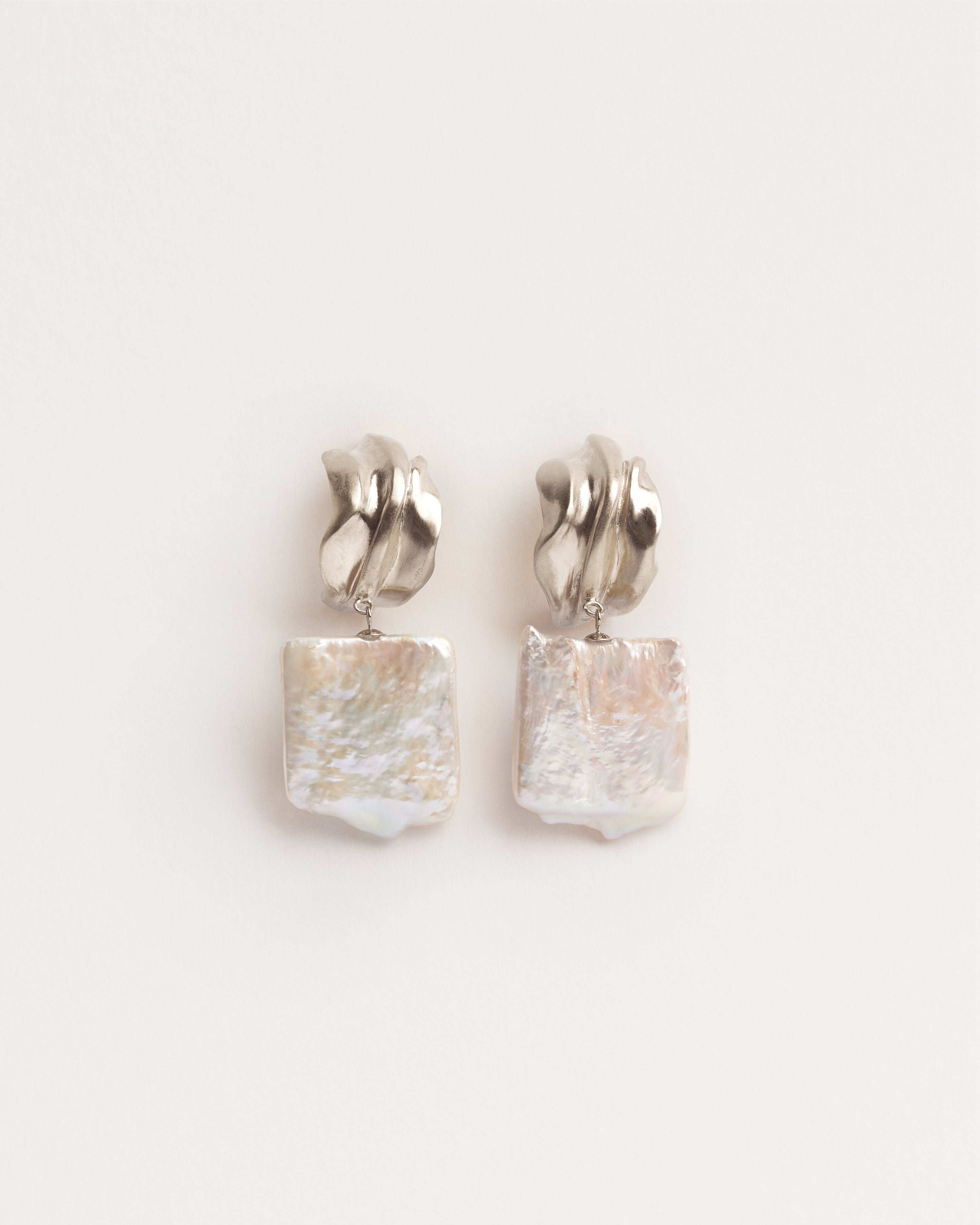 DOBRA EARRINGS