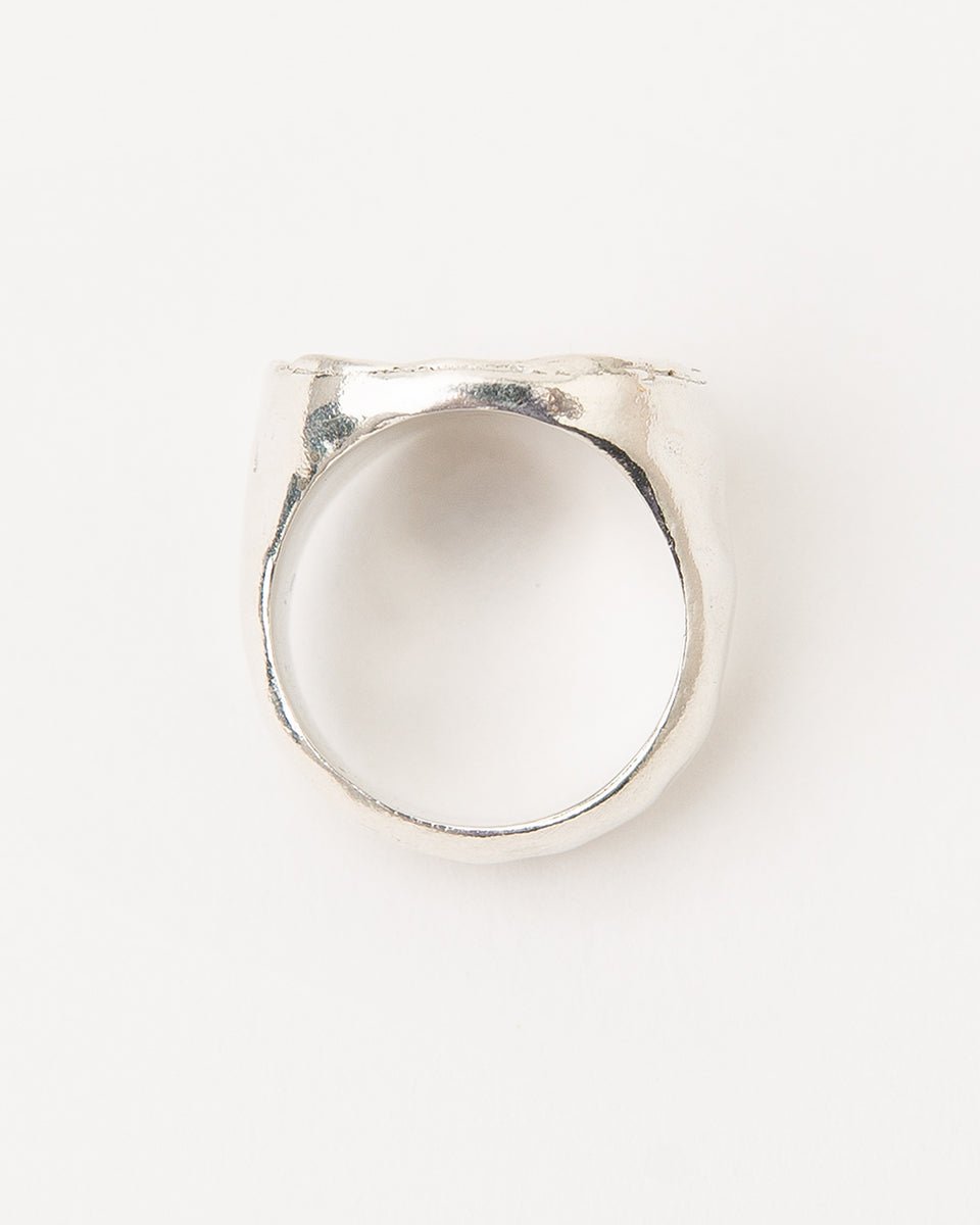 Carolina de Barros Jewellery Areia Round Signet ring