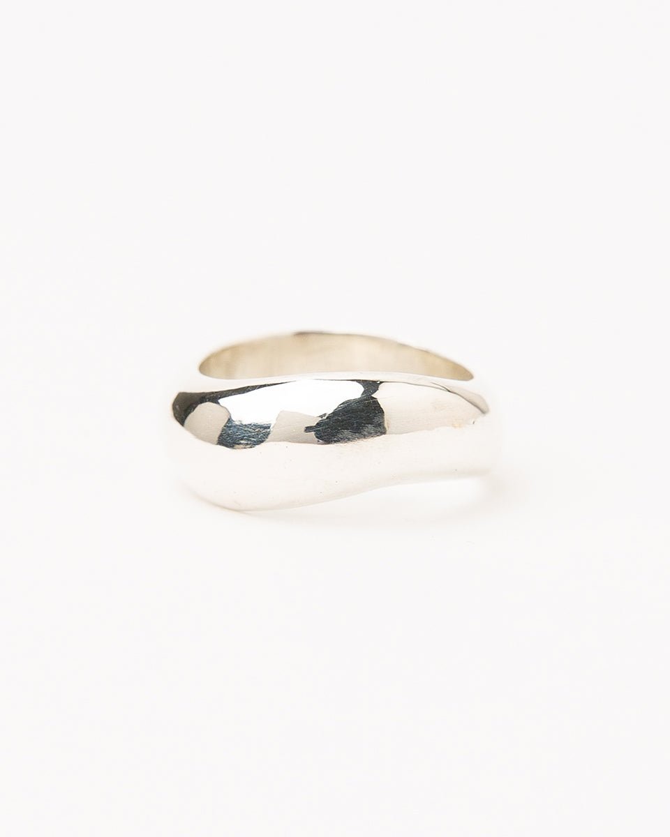 Carolina de Barros Jewellery Onda ring