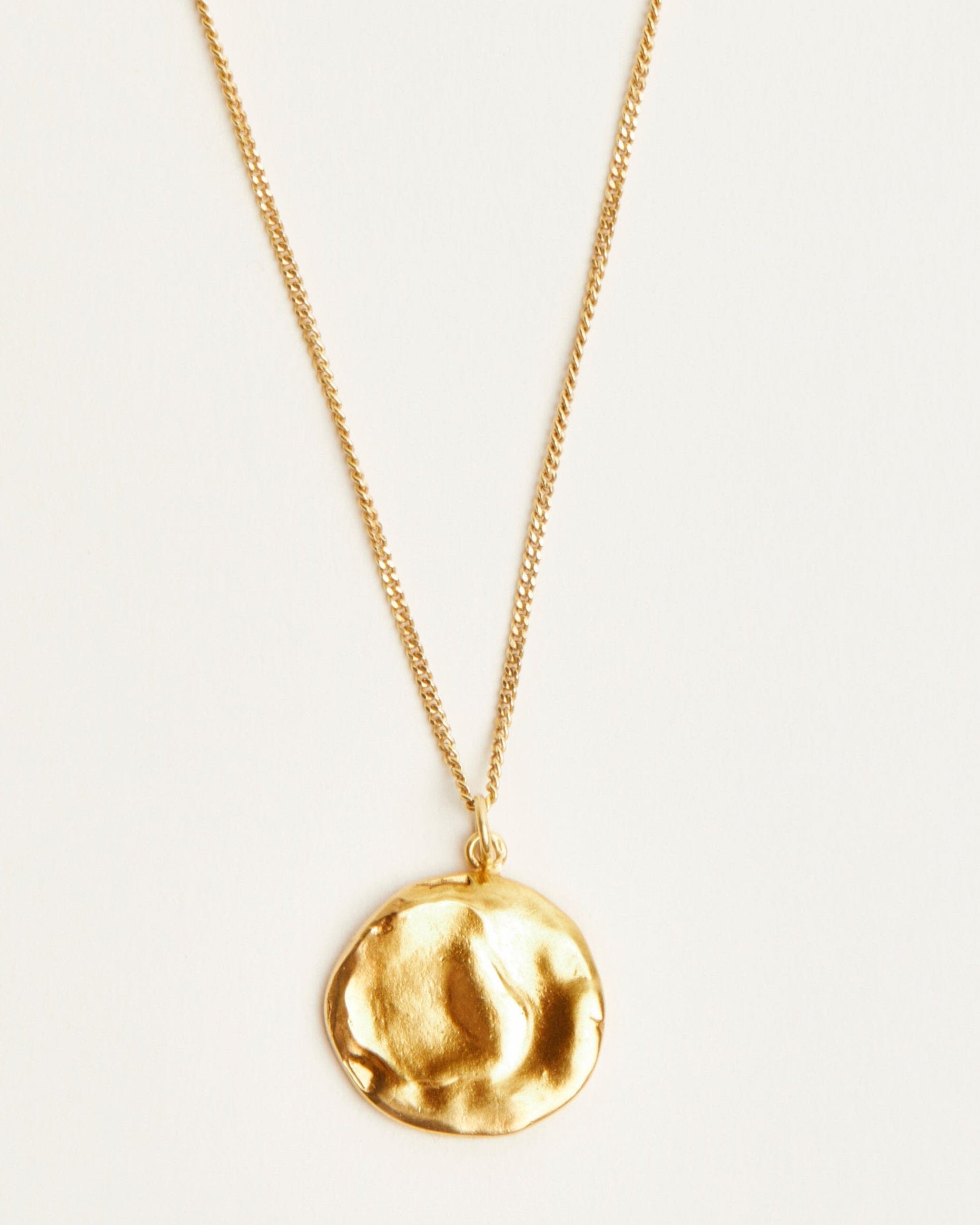 LUA NECKLACE