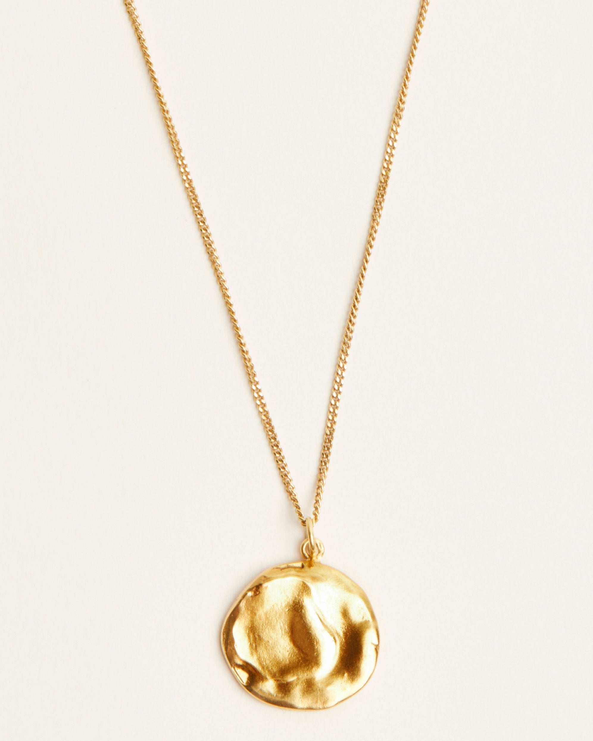 LUA NECKLACE